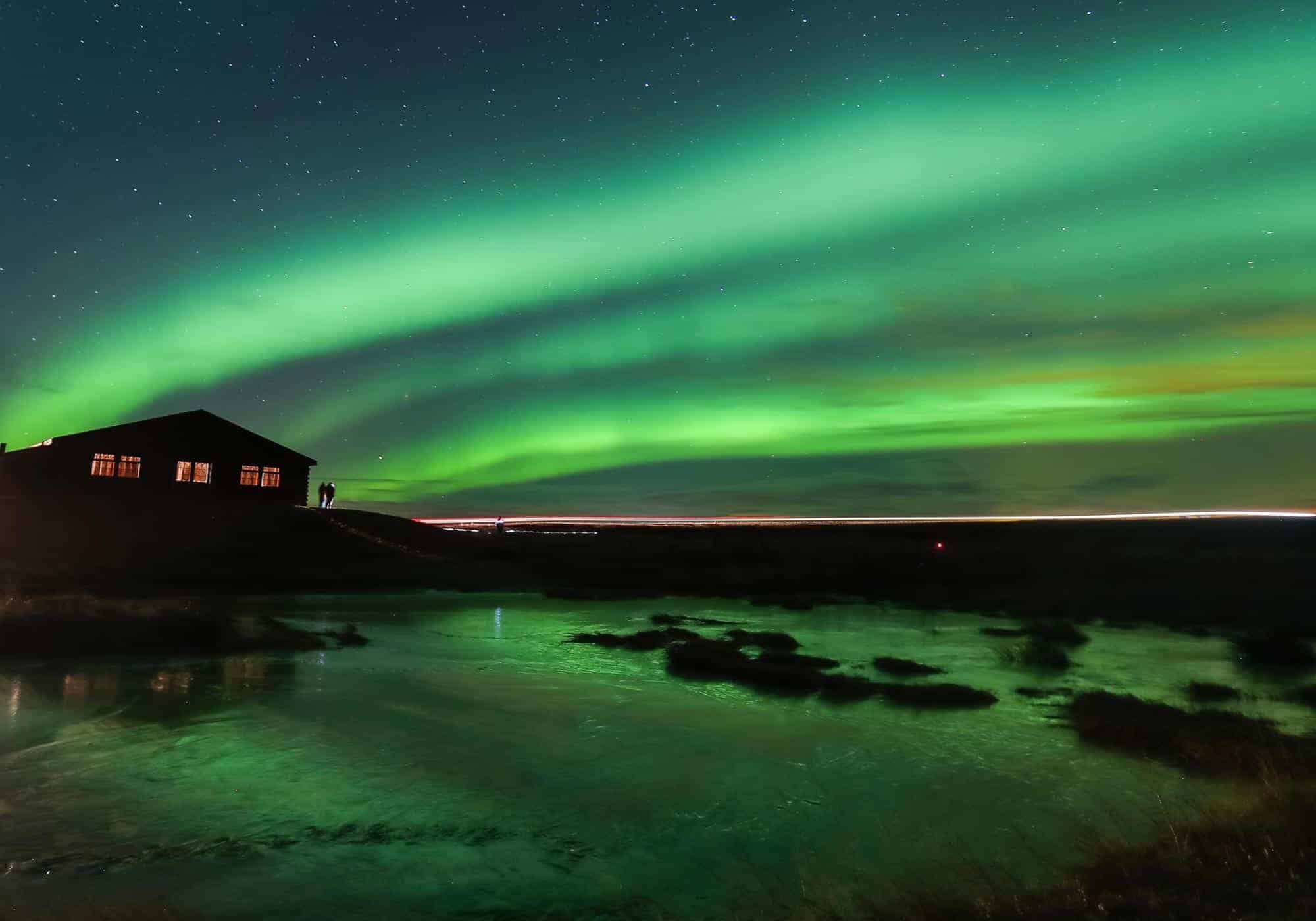 Green northern lights in the sky over Hotel Rangá's Observatory.