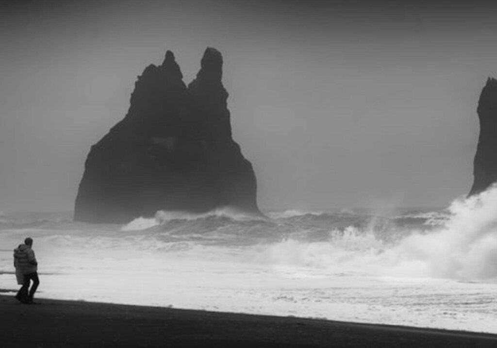Black and white photo of Reynisfjara black sand beach