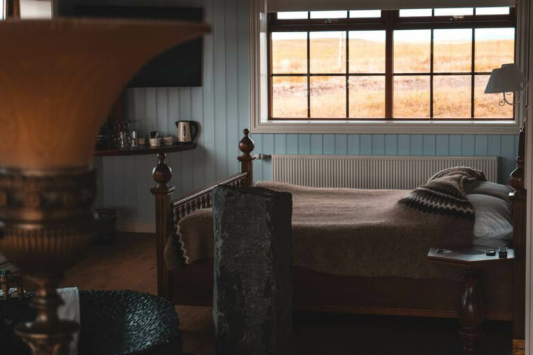 The Hotel Rangá Icelandic Suite decorated with traditional Icelandic furnishings.