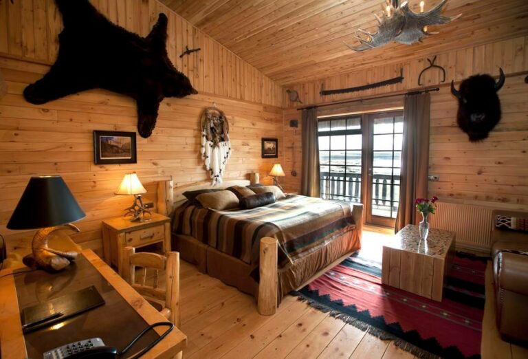 Hotel Rangá's North America Suite filled with a bearskin, Native American artwork and more.